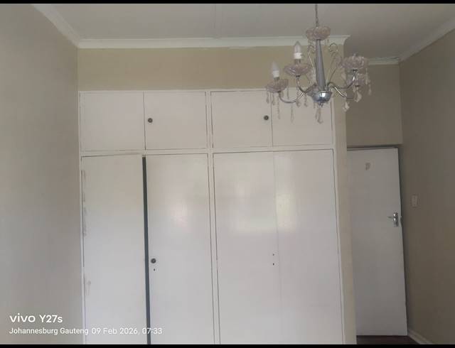 1 bed property to rent in HOUGHTON ESTATE